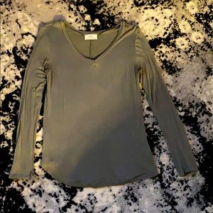 Long Sleeve Tee Size S